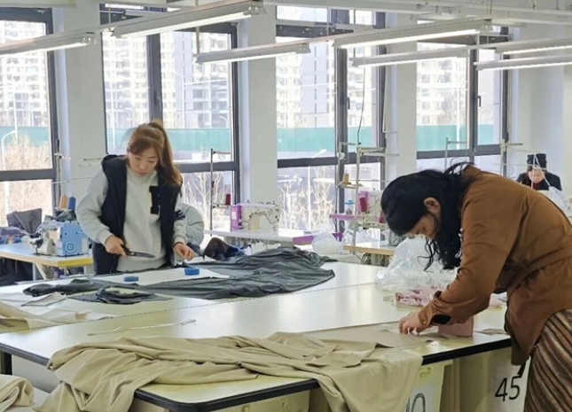 訂單排到二季度！威海市環翠區這家服裝外貿企業“爆火”