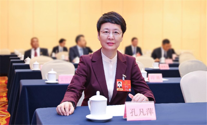 新華網(wǎng)聚焦丨全國(guó)人大代表孔凡萍：深度融合科技創(chuàng)新與產(chǎn)業(yè)創(chuàng)新 引領(lǐng)海洋產(chǎn)業(yè)優(yōu)化升級(jí)